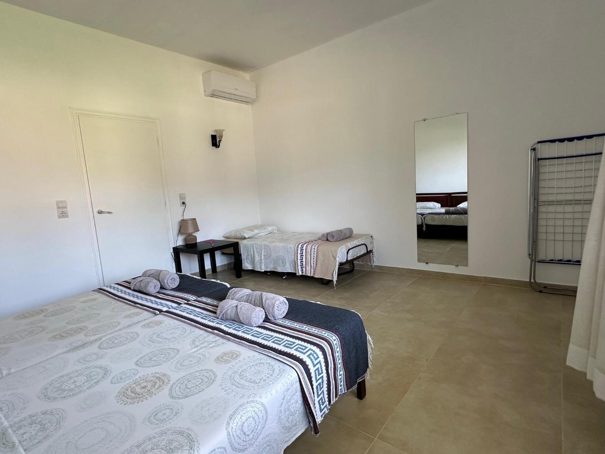 카리스토스 Bouros Seaview Farm 빌라 외부 사진